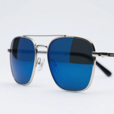 Unisex  Classic